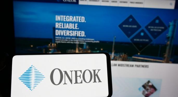 How To Earn $500 A Month From ONEOK Stock CORRECTED