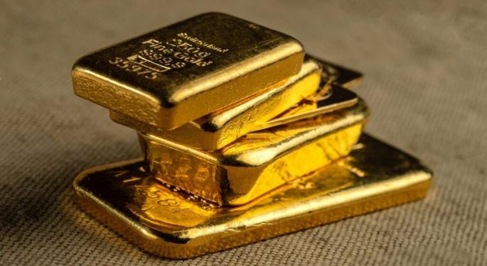 Safe Haven Amidst Volatility? Gold Tops $3000 As Market Corrects But It Tends To See 'Painful Drawdowns After Periods Of Sharp Gains,' Says Expert