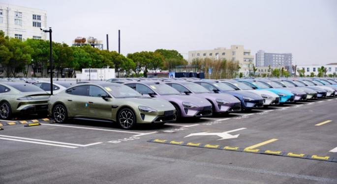 Tesla, Rivian, Aurora Highlight Tech: Autonomous Opportunities, Analyst Sees 'Attractive Profit Opportunity'