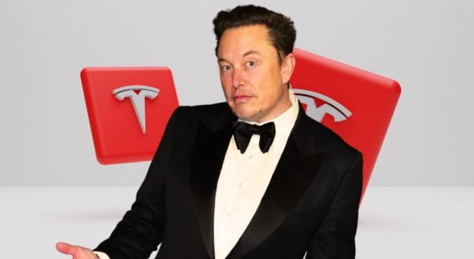 Elon Musk's Late-Night Pep Talk, Tesla's Delivery Woes, And More: This Week In Mobility