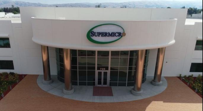 Super Micro Computer Feels The Heat From Competitors, Customers, Supplies - This Analyst Turns Bearish