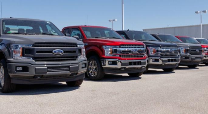 GM, Ford, Tesla And Other Auto Stocks Slide In Thursday Pre-Market: What's Going On?