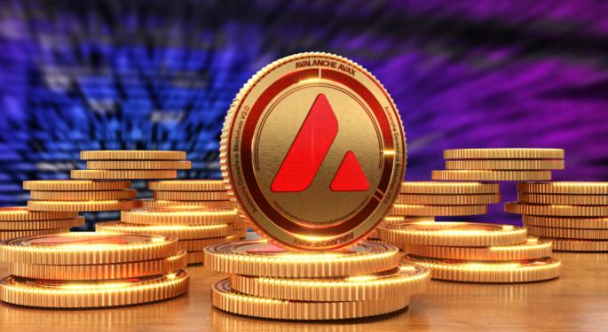 AVAX To Outperform Bitcoin, Ethereum, Reaching $250 By 2029: Standard Chartered