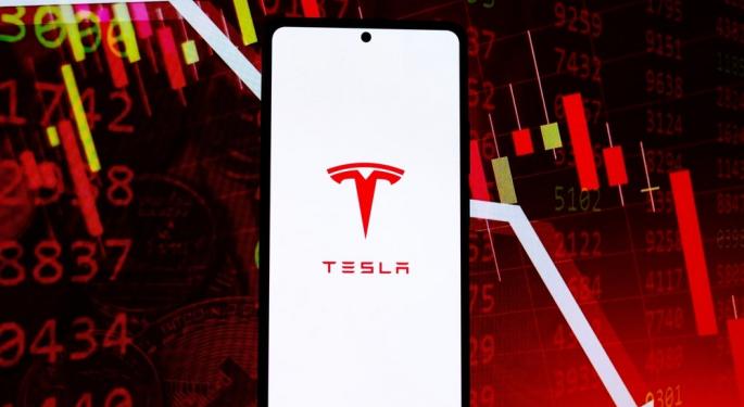 Tesla Leveraged ETFs Hit A Death Cross: Is A Short Squeeze Next For TSLL, TSLR?