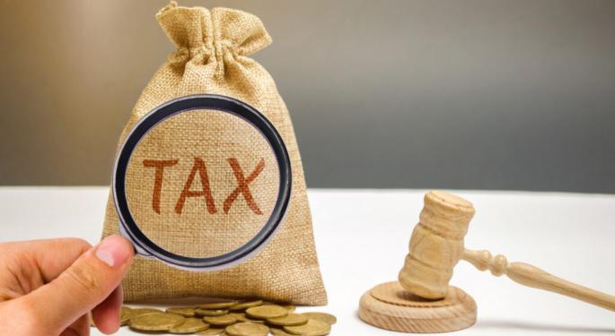 Federal Tax Deadline 2025: What To Know Before April 15
