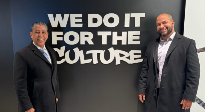 Latino Entrepreneurs Are Thriving In NYC's Cannabis Market—Here's The Proof