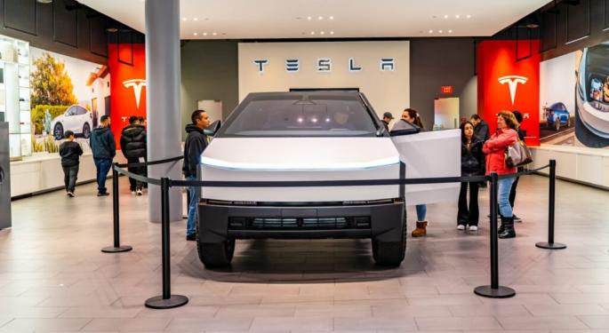 Tesla Reportedly Scales Back Cybertruck Production, Shifts Workers As Sales Plummet: 'The Parking Lot Keeps Getting Emptier'