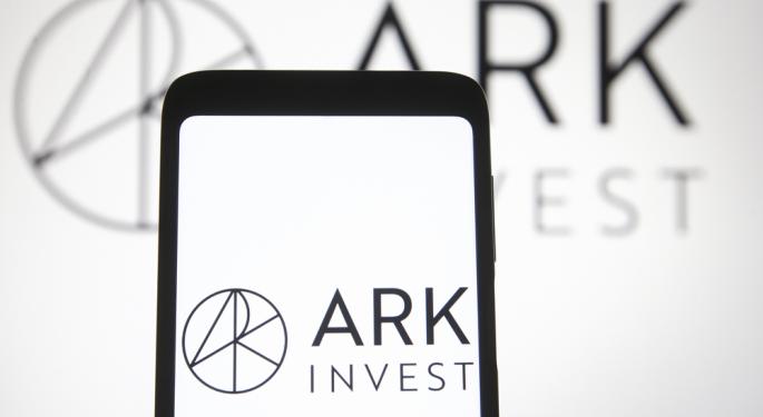 Cathie Wood Bets Against Mark Zuckerberg's Meta Ahead Of Crucial Earnings Report, Loads Up On This Amazon Rival