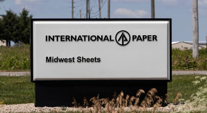 What's Going On With International Paper Stock Today?
