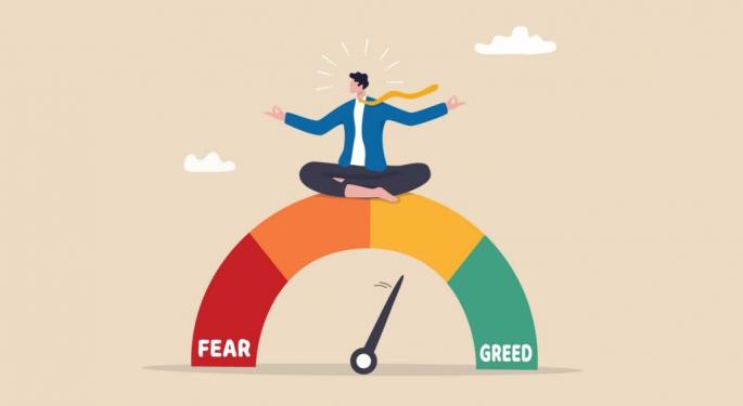 S&P 500 Notches Longest Win Streak In Over 2 Decades: Investor Sentiment Improves, Greed Index In 'Fear' Zone