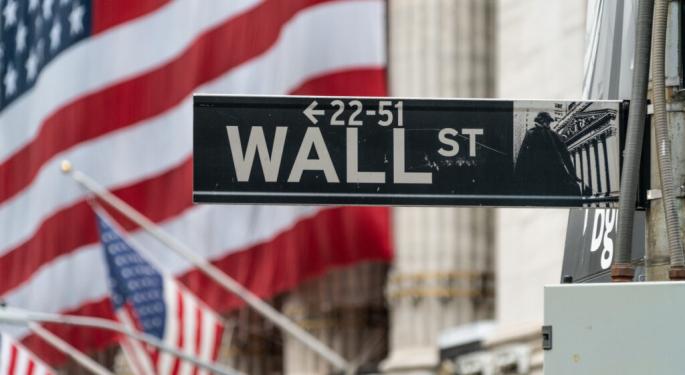 US Stocks Likely To Open Lower After S&P 500's 9-Day Streak: 'Any De-Escalation In Trade Tensions Should Be Positive,' Says Expert