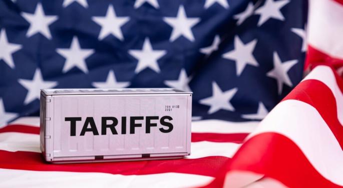 Trump Orders FDA To Fast-Track US Drug Production As Tariff Threat Looms On Imported Medicines: Cites National Security Concerns