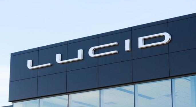 Tesla Rival Lucid Offers Over $20,000 Discount On Air Sedan Amid Auto Tariff Impact