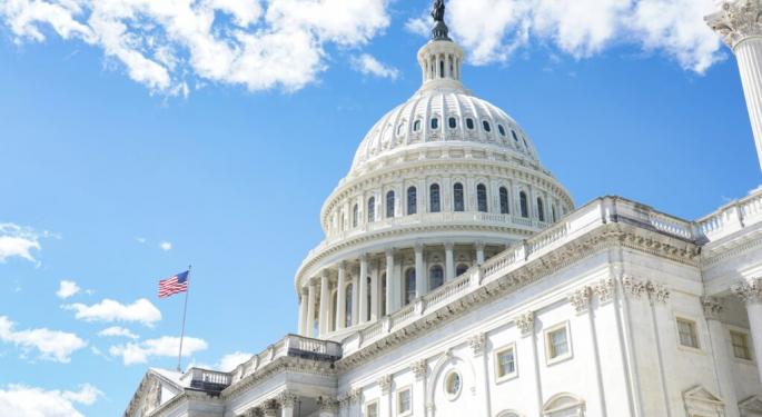 Senate Democrats Question Binance-Trump Stablecoin Ties Amid Blocked Stablecoin Legislation