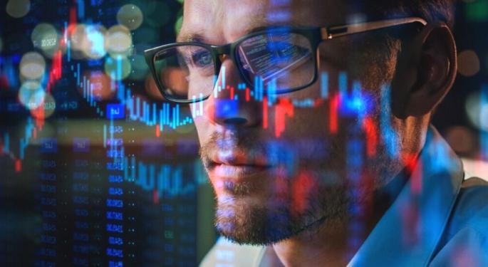 TeraWulf Climbs Despite Q1 Stumble, Analyst Expects Mining, Data Center Gains
