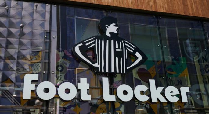What's Next For Foot Locker? Analyst Says Dick's Deal Is Timely