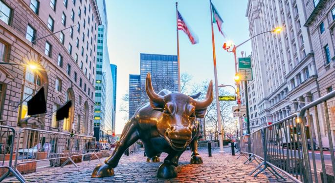 Wall Street Poised To Open Higher After S&P 500's 4-Day Run: 'Sounds Like Powell Is Expecting More Frequent Bouts Of Stagflation,' Cautions Expert CORRECTED
