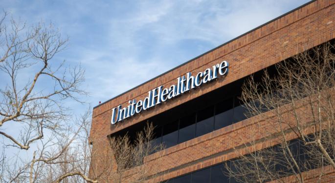 UnitedHealth CEO, Other Insiders Buy Millions In Stock As It Sinks Over 23% In A Week: Move Gets 'Mixed' Reaction