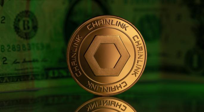 LINK Awaits Breakout As Development Soars, Solv Integrates Chainlink's PoR