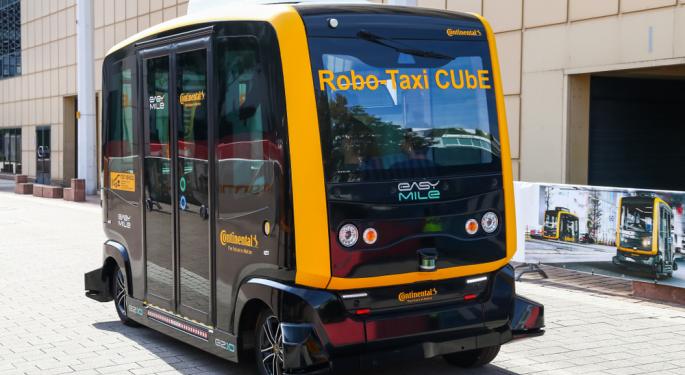 Tesla Talks Big, While Alphabet And Baidu Surge Ahead In Robotaxi Race CORRECTED