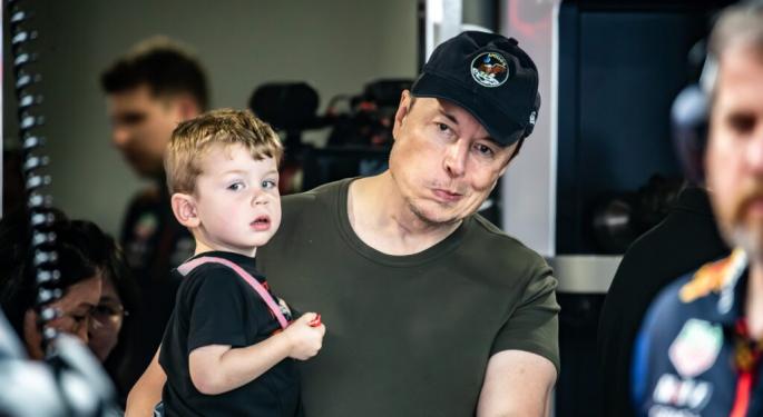 Elon Musk Sports Black Eye in Oval Office: 'I Was Just Horsing Around With Little X and I Said, Go Ahead, Punch Me in the Face'