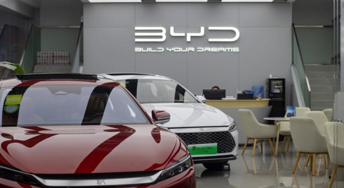 BYD's Aggressive Pricing Triggers EV 'Rat Race:' Stock Tumbles, Authorities Voice Concern