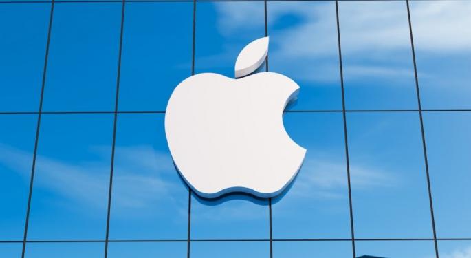 Apple Stock Has 'Near Term Headwinds, Significant Long-Term Opportunity': Analyst Lays Out Bull, Bear Cases For Tech Giant
