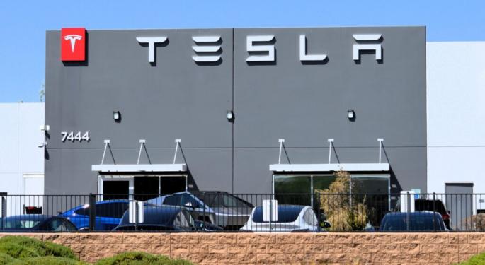 Tesla And Lululemon Are Among Top 10 Large-Cap Losers Last Week Jun 2-Jun 6: Are The Others In Your Portfolio?