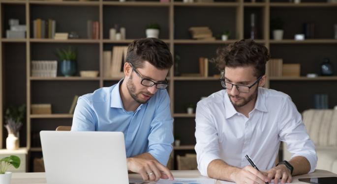 3 Stocks With The 'Insider Advantage'