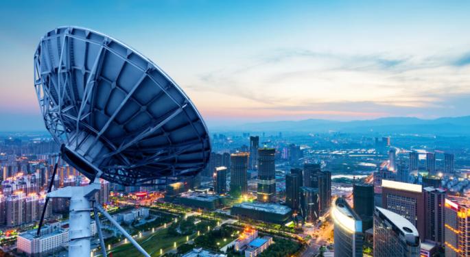 ViaSat To Tackle Debt With $568 Million Ligado Settlement, Stocks Soars