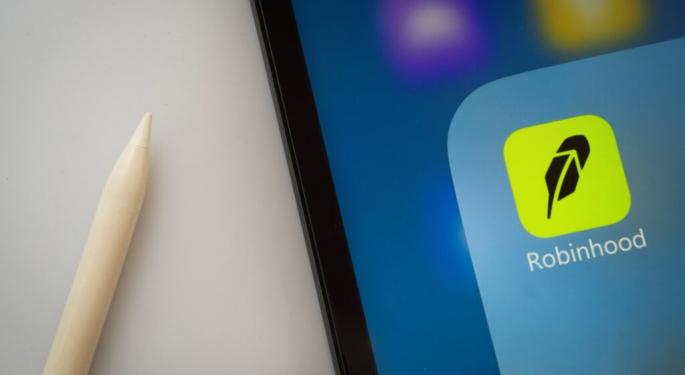 Robinhood Is Trending Again: Is The Meme‑Stock Favorite Gearing Up For A Breakout?