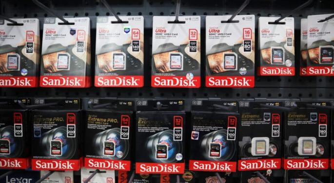 SanDisk Gets Wall Street Boost As Rising Chip Prices, Smart Spending Boosts Margins