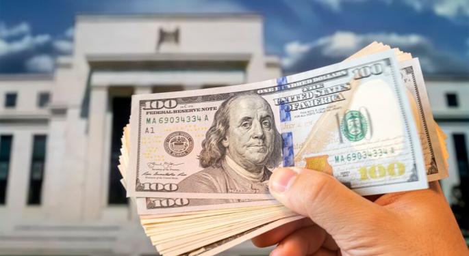 Over 200 Central Banks Reportedly Dump $48 Billion In US Treasuries Amid Concerns Over Dollar's Stability: 'The Drop Is Unusual'
