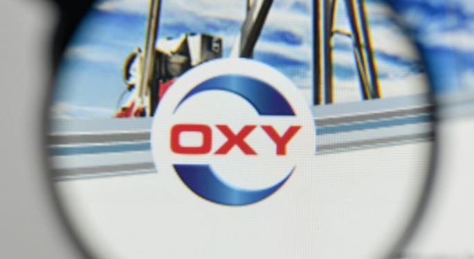 Did Warren Buffett Whiff On Occidental Petroleum? Maybe Not As OXY Flashes Signs Of Technical Strength
