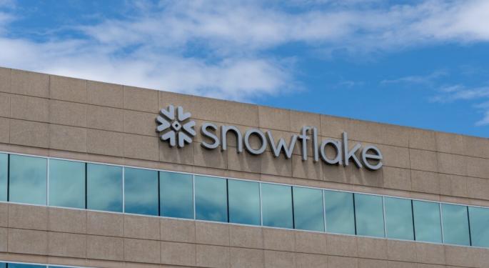 This Snowflake Analyst Begins Coverage On A Bullish Note; Here Are Top 5 Initiations For Friday