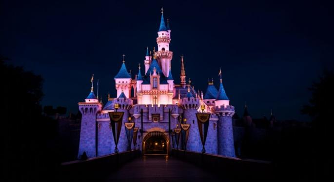 $1,000 Disneyland Breakfast Sparks Outrage: Dad Says He 'Almost Spit Out My Coffee'