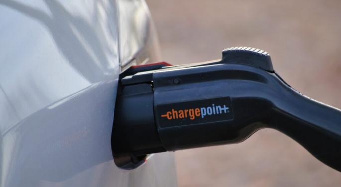 GOP Can't Kill USPS EV Fleet Under Tax Bill, Says Senate Parliamentarian