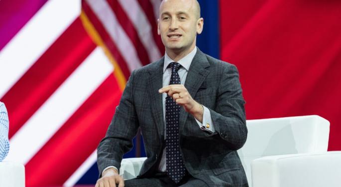 Trump Advisor Stephen Miller Reportedly Holds Stake Worth Millions In ICE Contractor Palantir: 'He Could Easily...Have A Direct And Predictable Impact'