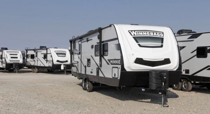 Winnebago Slides As Q3 Tops Estimates But FY25 Outlook Gets Slashed