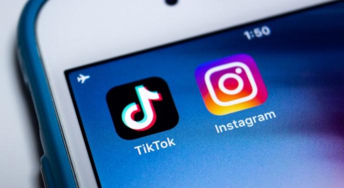 Meta, TikTok Can Be Held Liable For Subway Surfing Death Of 15-Year-Old Boy Addicted To Viral Challenges, Says New York Judge