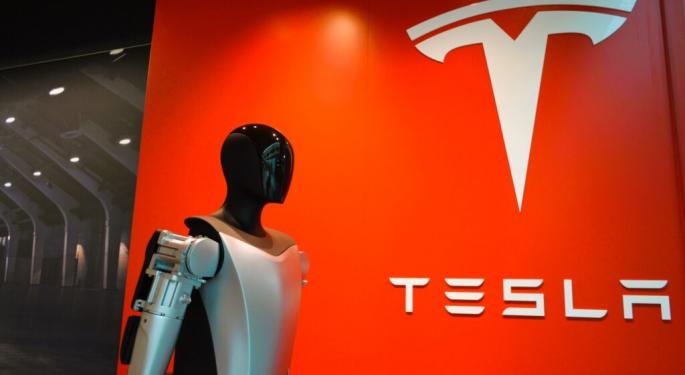 Tesla Is One Of 'The Two Best Physical AI Plays,' Says Dan Ives As He Expects $2 Trillion In Valuation: 'We're Not Even Factoring Optimus'