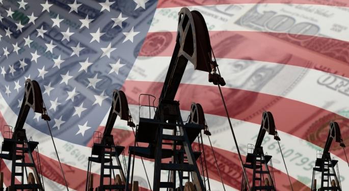 Wall Street's Most Accurate Analysts Weigh In On 3 Energy Stocks With Over 8% Dividend Yields