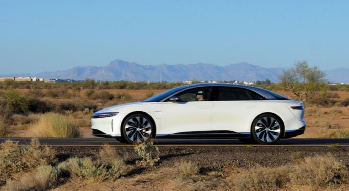 Lucid Just Drove 749 Miles Without Charging And Set A World Record