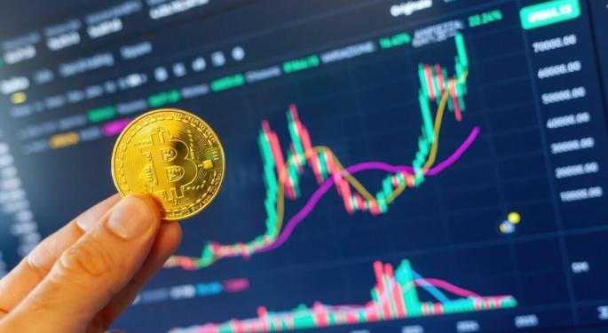 Bitcoin Retraces From Highs Ahead Of CPI Report; Ethereum Gains And Dogecoin Falls: Analyst Says $135,000–$140,000 Isn't Hopium, But 'One Clean Breakout' Away