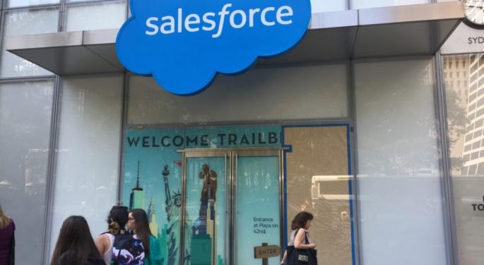 Salesforce's AI Moves Could Skyrocket Service Cloud Revenue