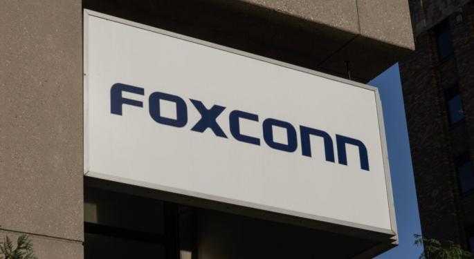 Apple Supplier Foxconn To Enter Japanese Market With EV Buses Backed By Taiwan Subsidies
