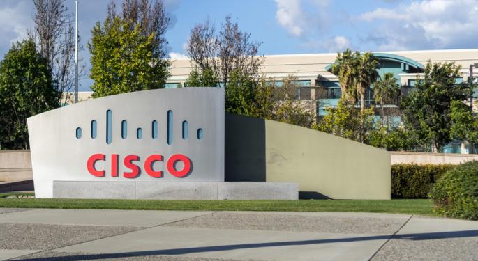 Cisco Is Quietly Beating The AI Hype—Should Investors Pay Closer Attention?