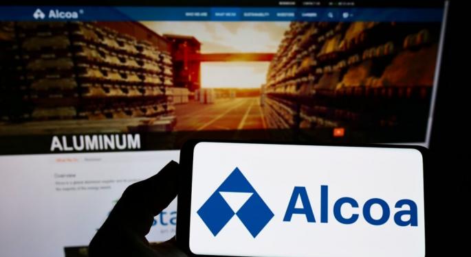 Alcoa's Q2 Aluminum Earnings Top Estimates—But Tariff Risk Keeps Analyst Cautious