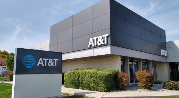 AT&T's Discount Bundles Fuel Subscriber Gains, Tax Savings To Supercharge Fiber Expansion