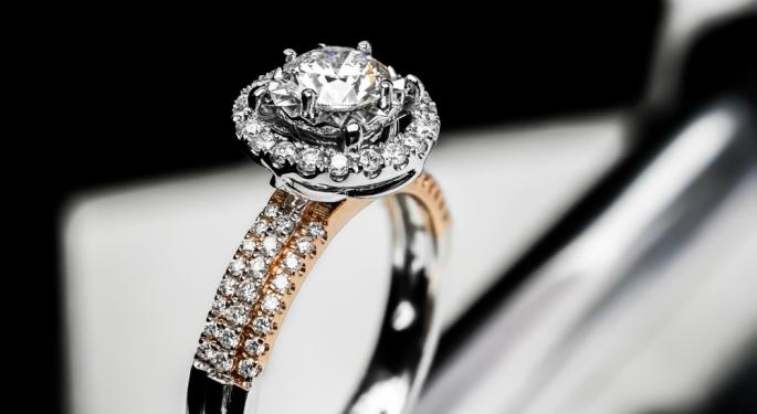 "You Get Praise For Serving Others," Not Flashing Wealth — Sheraton Hotels And Perdue Farms Heiress Sold Her $1.2 Million Ring For Ukraine Aid